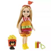 Barbie Chelsea Club: Szőke hajú baba hamburger jelmezben kutya figurával akciós termékkép 1