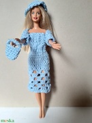 Kézzel kötött világoskék Barbie ruha akciós termékkép 1