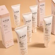 Mia Cosmetics CC Reveal Cream CC krém az egyenletes bőrszínért SPF 20 árnyalat 03 Medium Dark 30 ml termék 2. képe