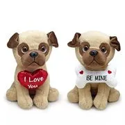 Mopsz plüssfigura szívecskével, 20 cm - többféle akciós termékkép 1