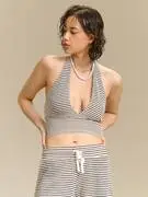 Cropp - Megkötős crop top - sötétbarna termék 2. képe