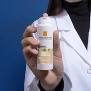 LA ROCHE-POSAY Anthelios Age Correct napvédő krém SPF50 (50ml) termék 2. képe