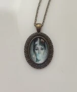 Audrey Hepburn bronz színű nyaklánc akciós termékkép 1